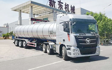 天潤(rùn)新東奶罐車(chē)球面封頭的特點(diǎn)及優(yōu)勢(shì)